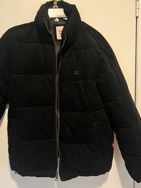 Women’s Levi’s coat
